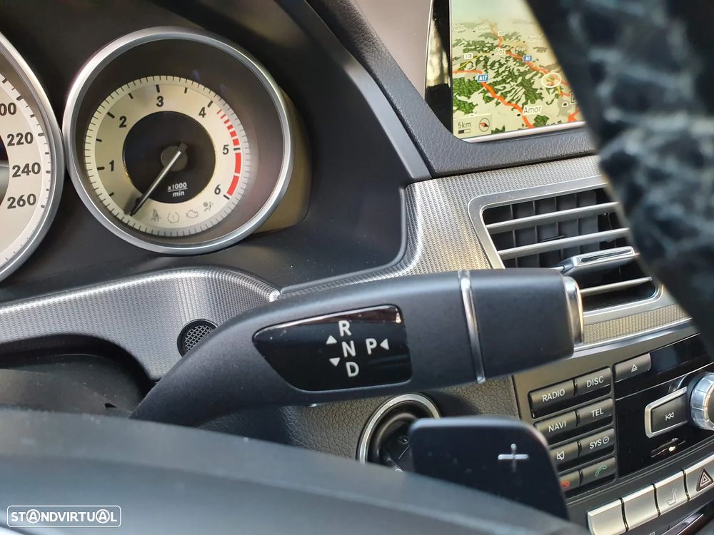 Mercedes-Benz E 300 Bluetec Hybrid Avantgarde - 8