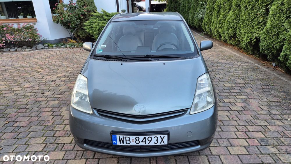 Toyota Prius - 6