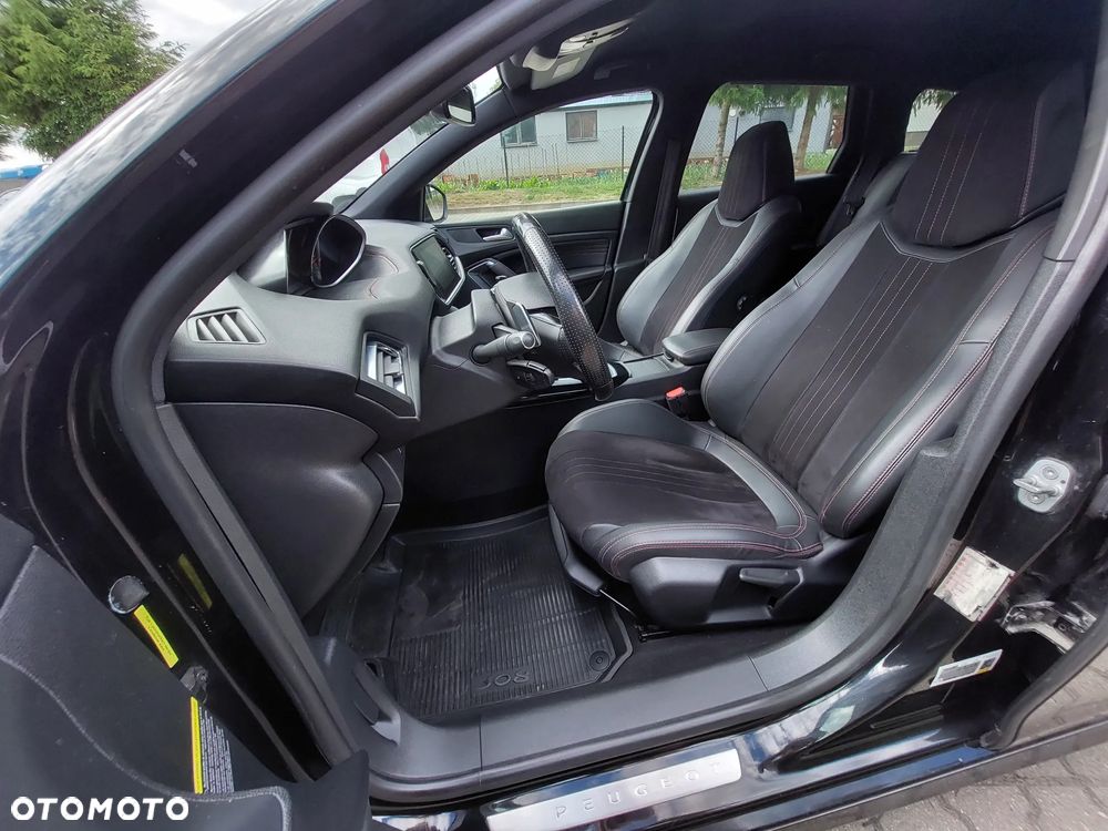 Peugeot 308 BlueHDi FAP 180 EAT8 Stop & Start GT - 12