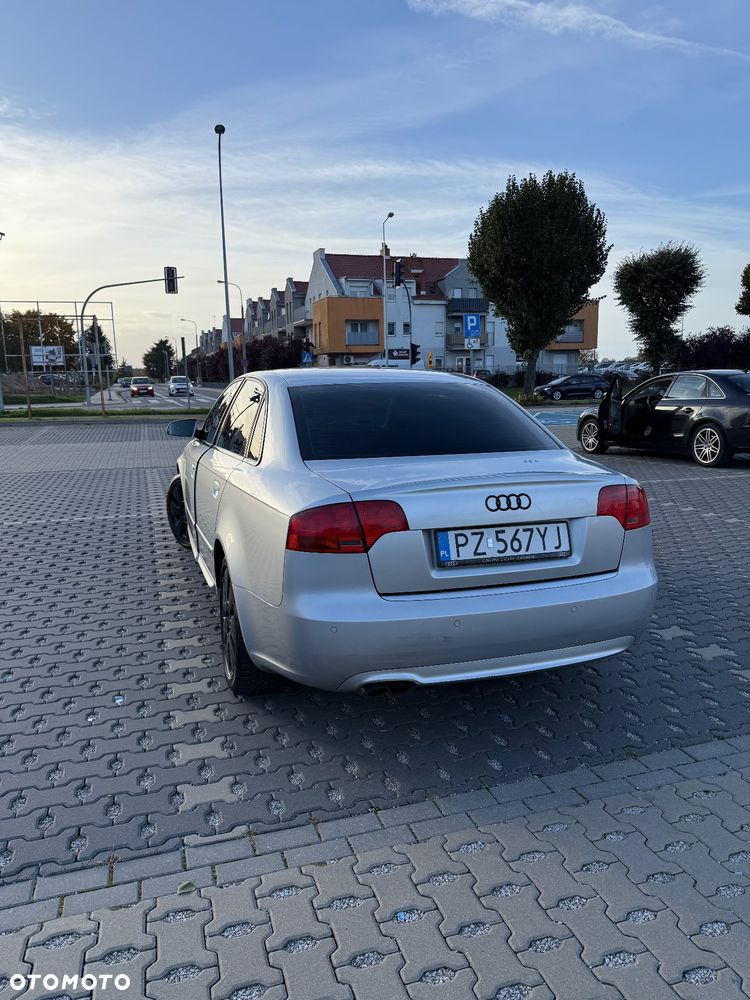 Audi A4 - 5