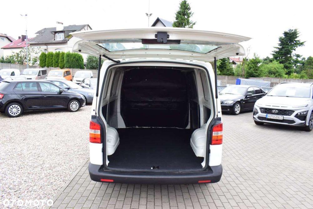 Volkswagen Transporter T5 - 11
