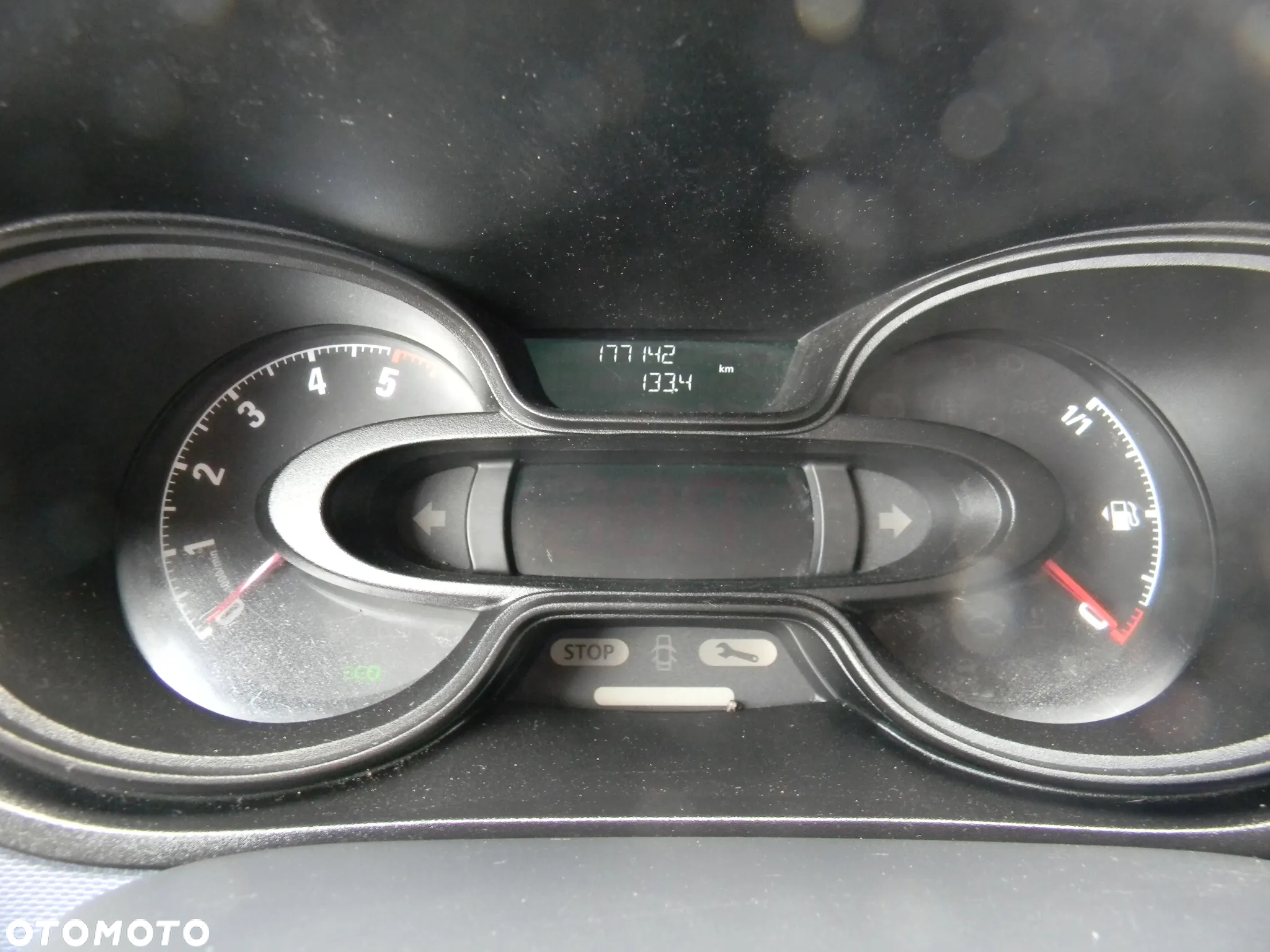 Opel Vivaro - 15