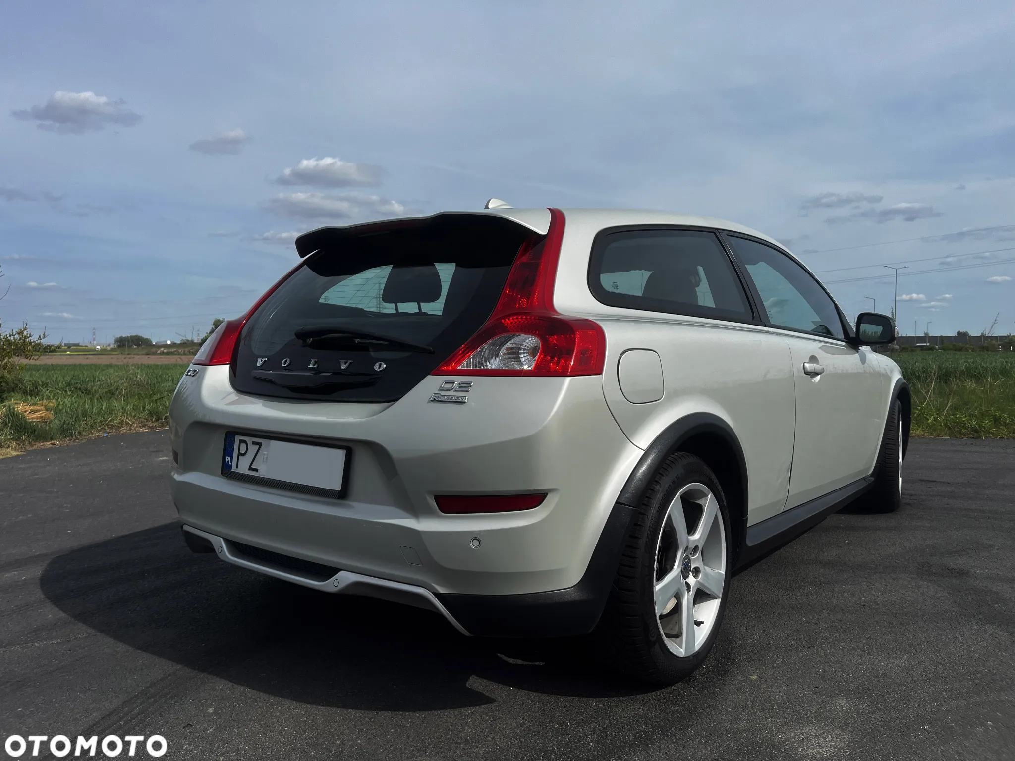 Volvo C30 D2 DRIVe R-Design Start-Stop - 8