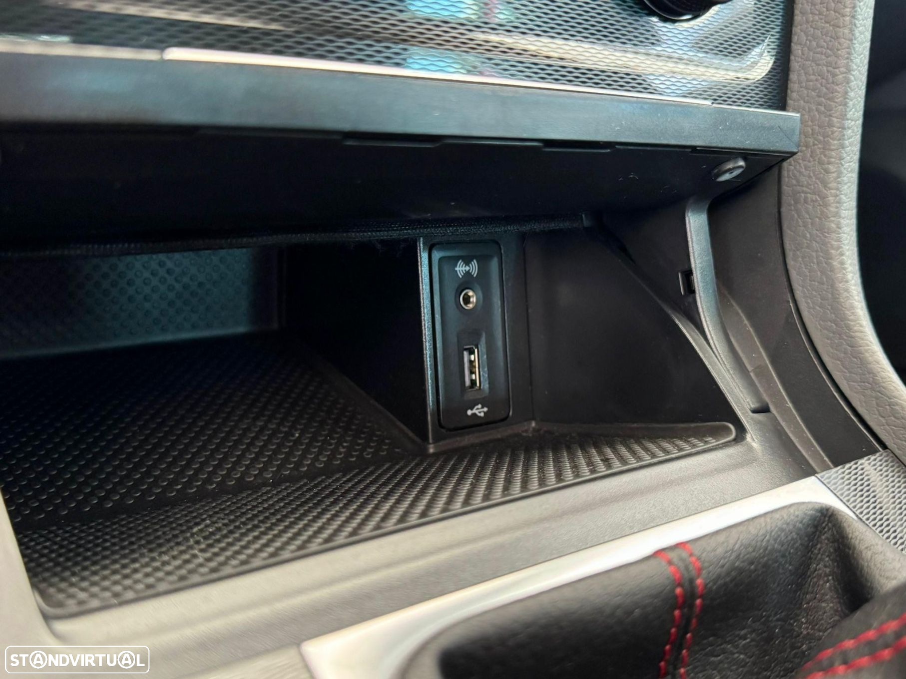 VW Golf 2.0 TSi GTi Performance - 18