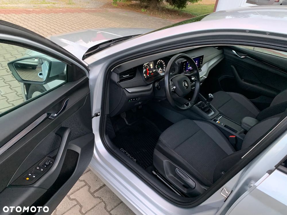 Skoda Octavia 1.5 TSI ACT Ambition - 12