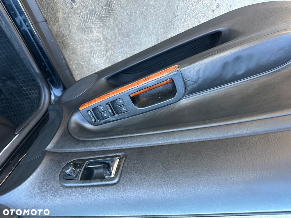 Volkswagen Passat 1.8 Highline - 9