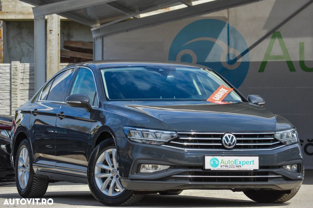 Volkswagen Passat 1.5 TSI ACT DSG Comfortline - 11