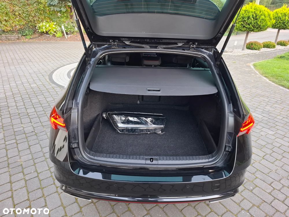 Skoda Octavia Combi 2.0 TDI DSG 4x4 RS Plus - 15