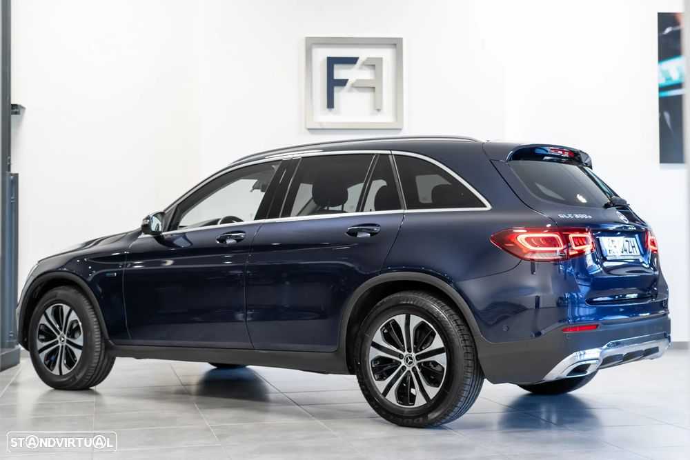 Mercedes-Benz GLC 300 e 4Matic - 4