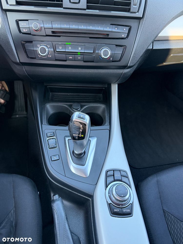 BMW Seria 1 116d - 13