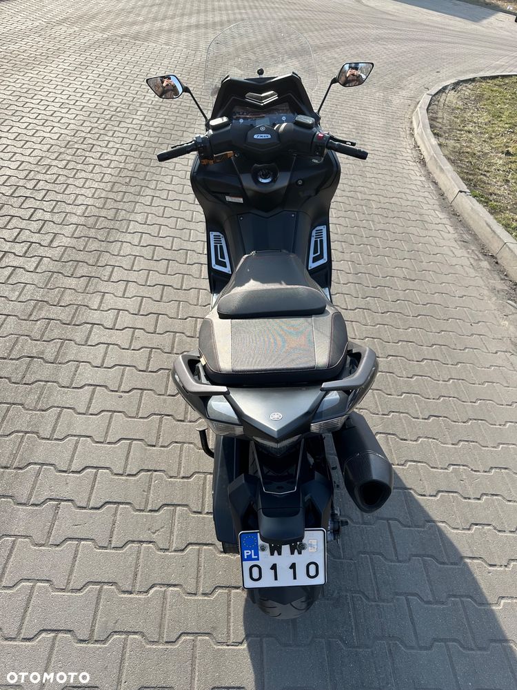 Yamaha Tmax - 10