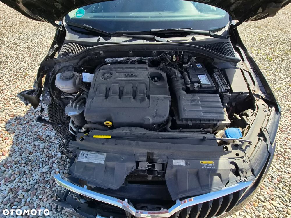 Skoda Octavia 2.0 TDI DSG Tour - 14