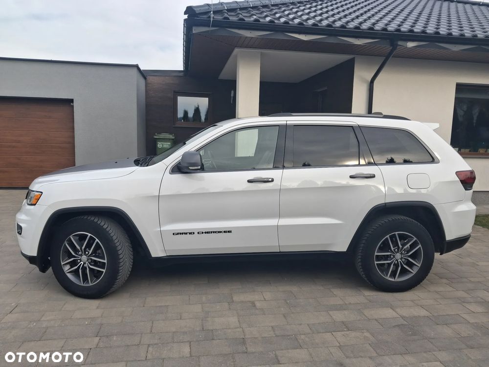 Jeep Grand Cherokee - 2