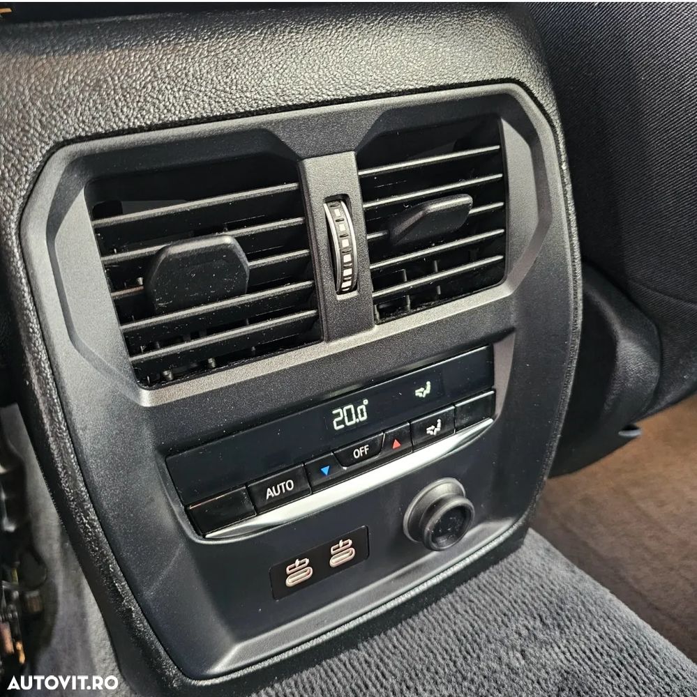 BMW Seria 3 318d Touring Aut. Sport Line - 13