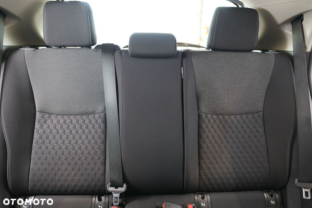 Toyota Yaris - 18