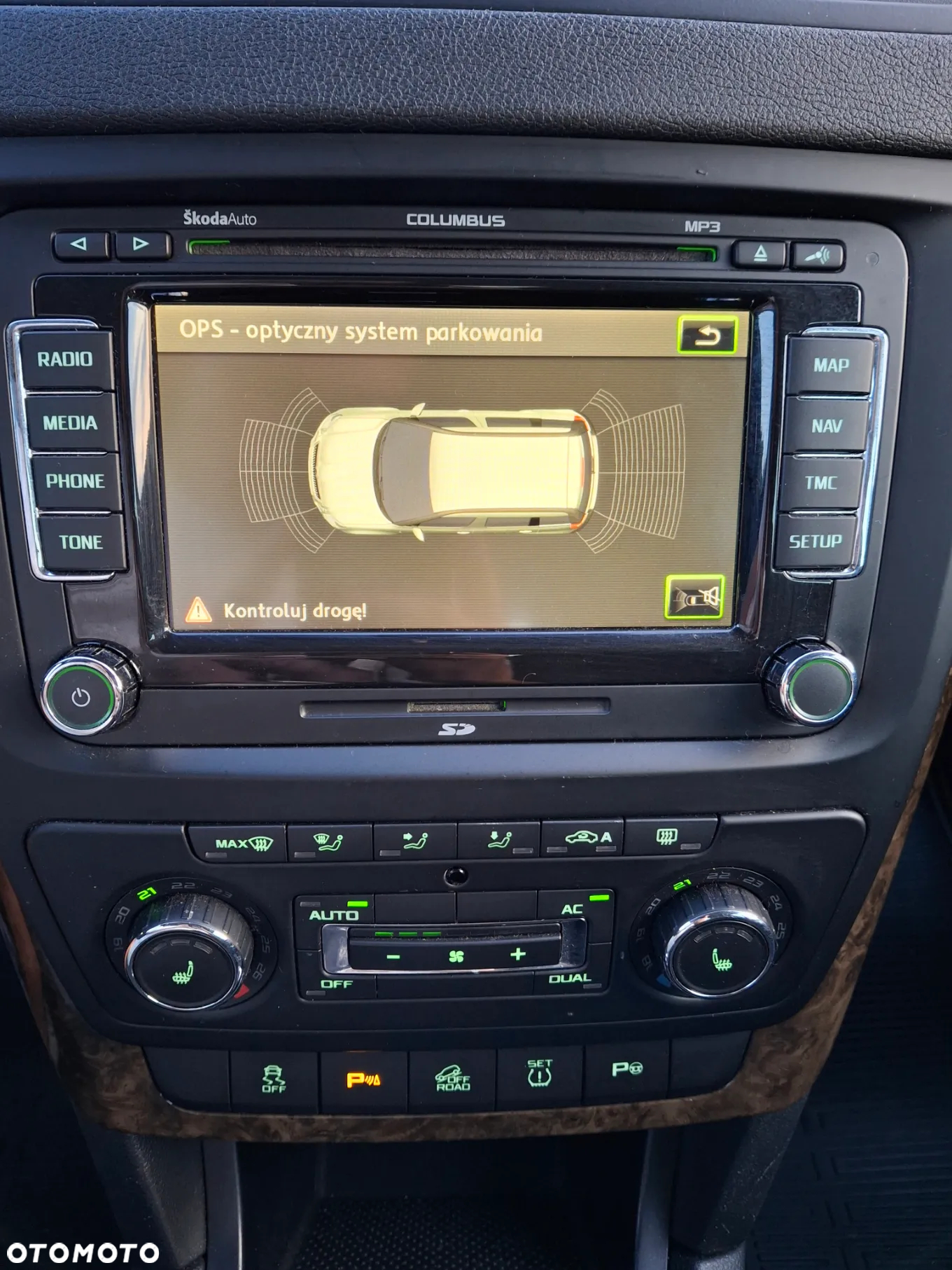 Skoda Yeti 2.0 TDI DSG 4x4 Adventure - 17