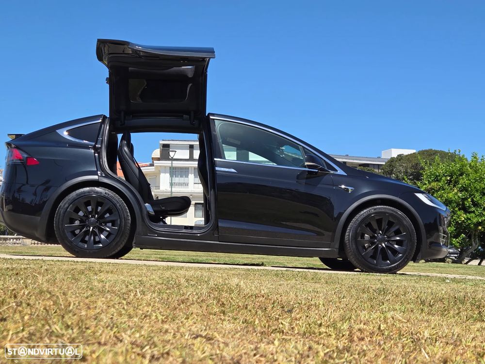 Tesla Model X 100D - 3