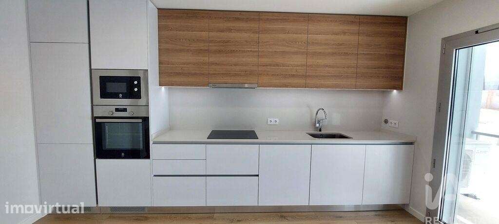 Apartamento T1 em Marrazes e Barosa de 75 m2 - Grande imagem: 2/15