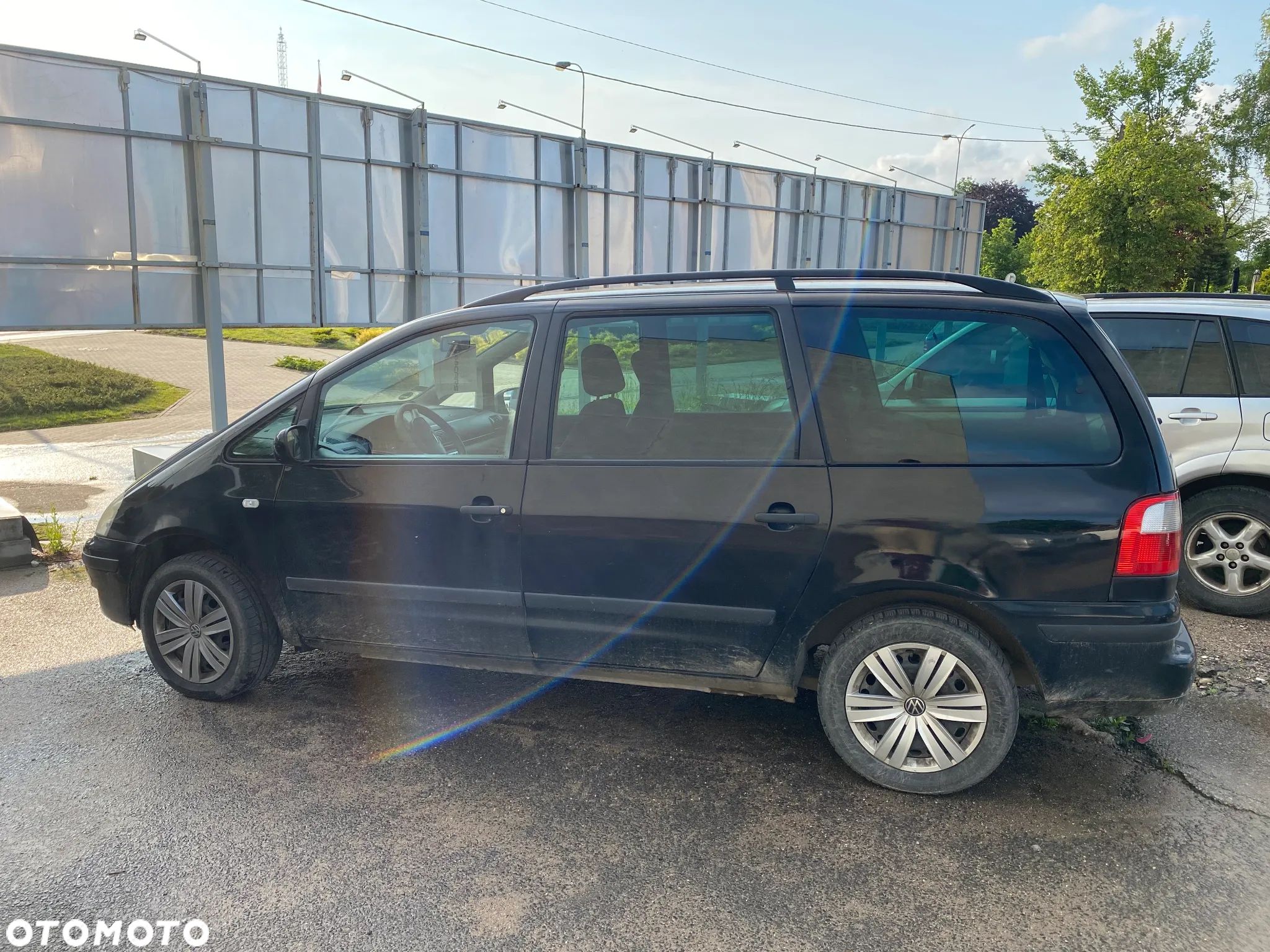 Ford Galaxy 1.9 TDI Ambiente - 1