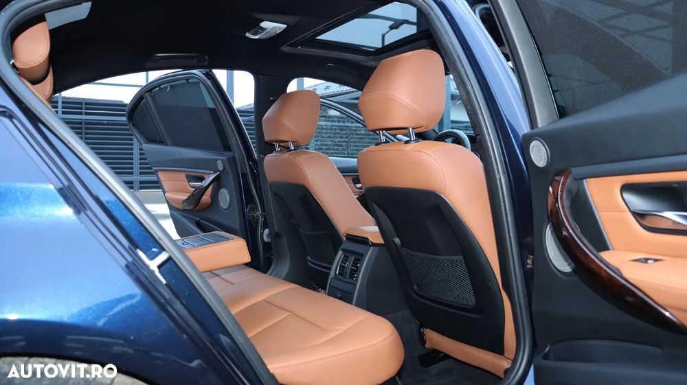 BMW Seria 3 328i Aut. Luxury Line - 13