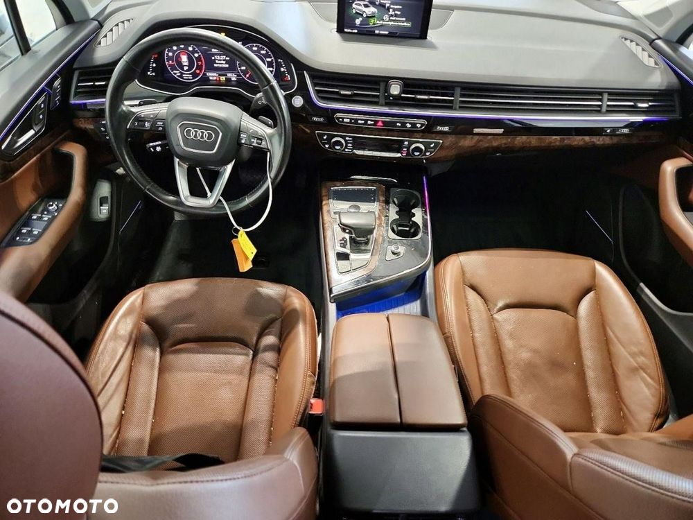 Audi Q7 3.0 TFSI Quattro Tiptronic - 8
