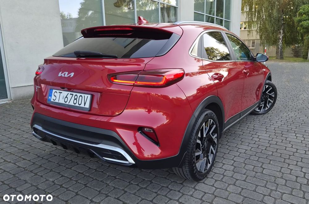 Kia XCeed 1.5 T-GDI M - 10