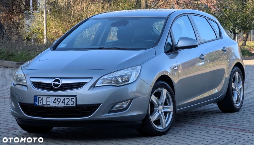 Opel Astra 1.4 T Sport - 12