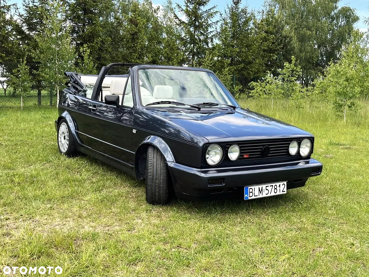 Volkswagen Golf - 4