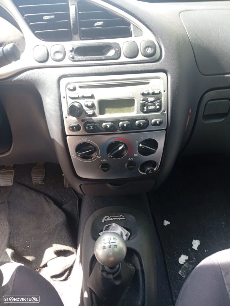 Ford Puma 1.4 16V - 7