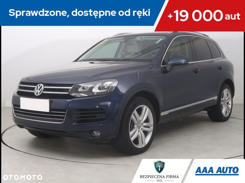 Volkswagen Touareg - 1