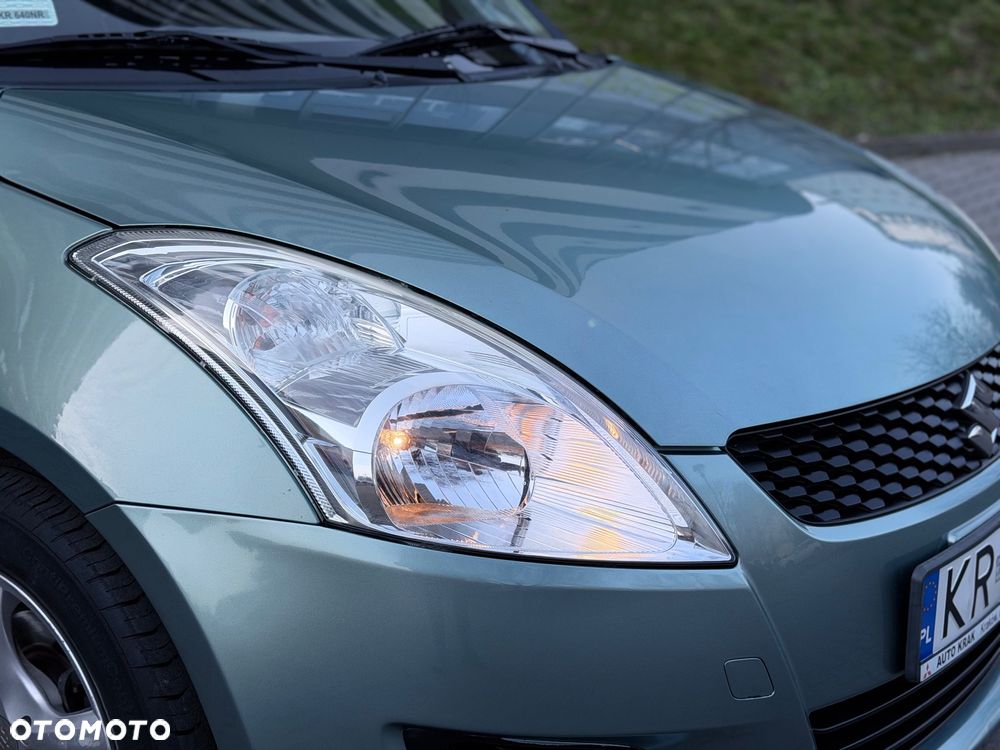 Suzuki Swift 1.2 Premium - 23
