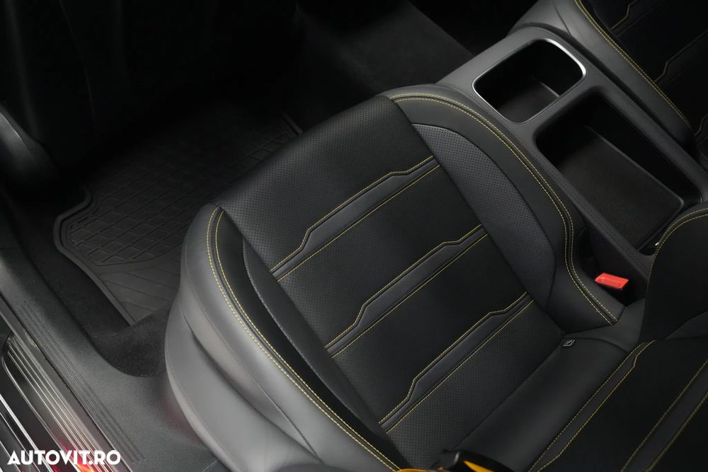 Mercedes-Benz AMG GT 4-door Coupe 63 S 4Matic+ - 21