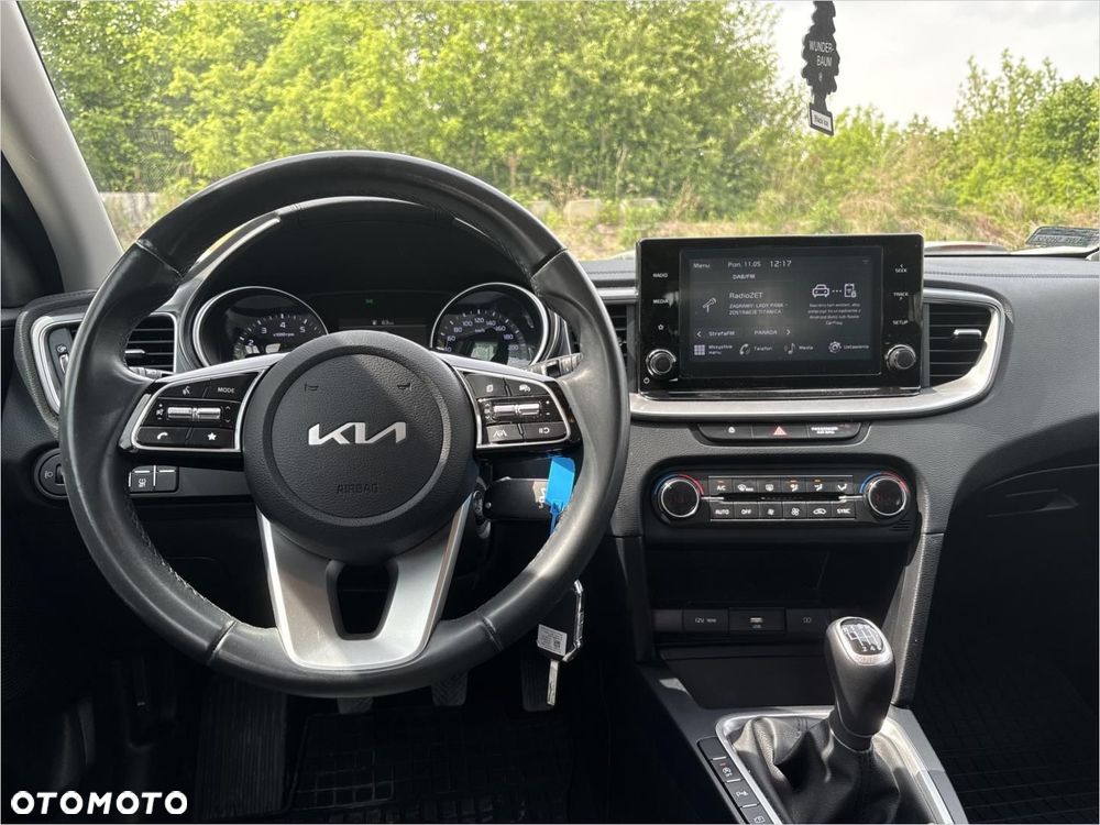 Kia Ceed 1.5 T-GDI M - 13