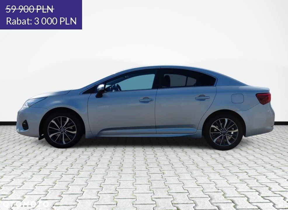 Toyota Avensis - 8