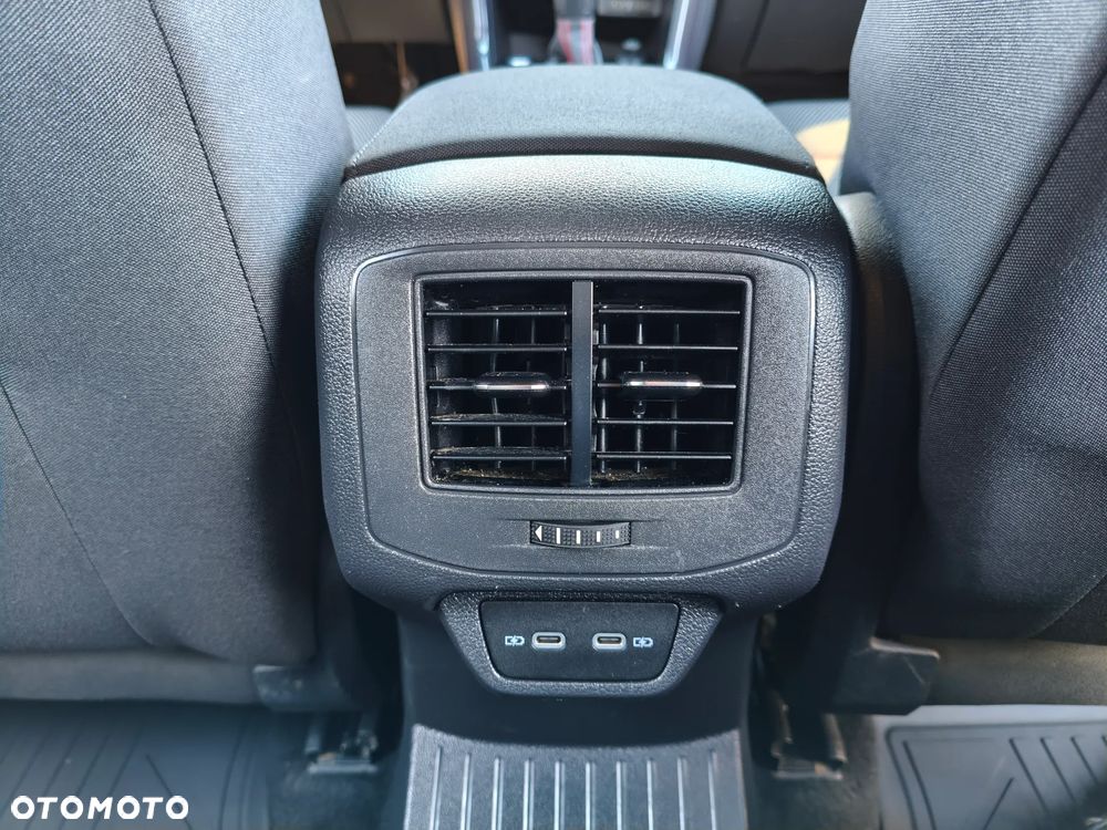 Volkswagen T-Roc 1.5 TSI GPF ACT Premium DSG - 20