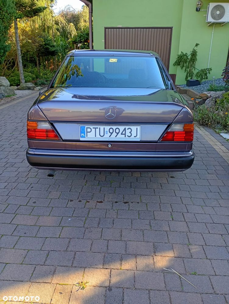 Mercedes-Benz W124 (1984-1993) - 6