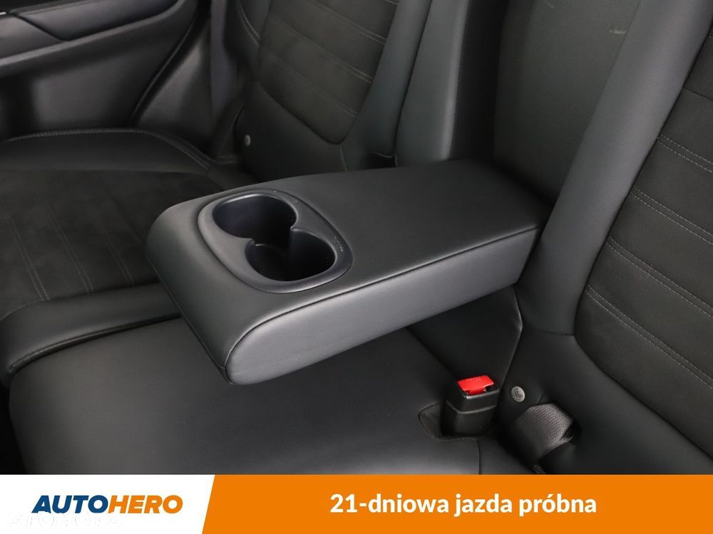 Mitsubishi Outlander - 37