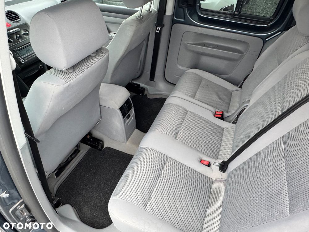 Volkswagen Caddy 1.6 Life (7-Si.) - 31