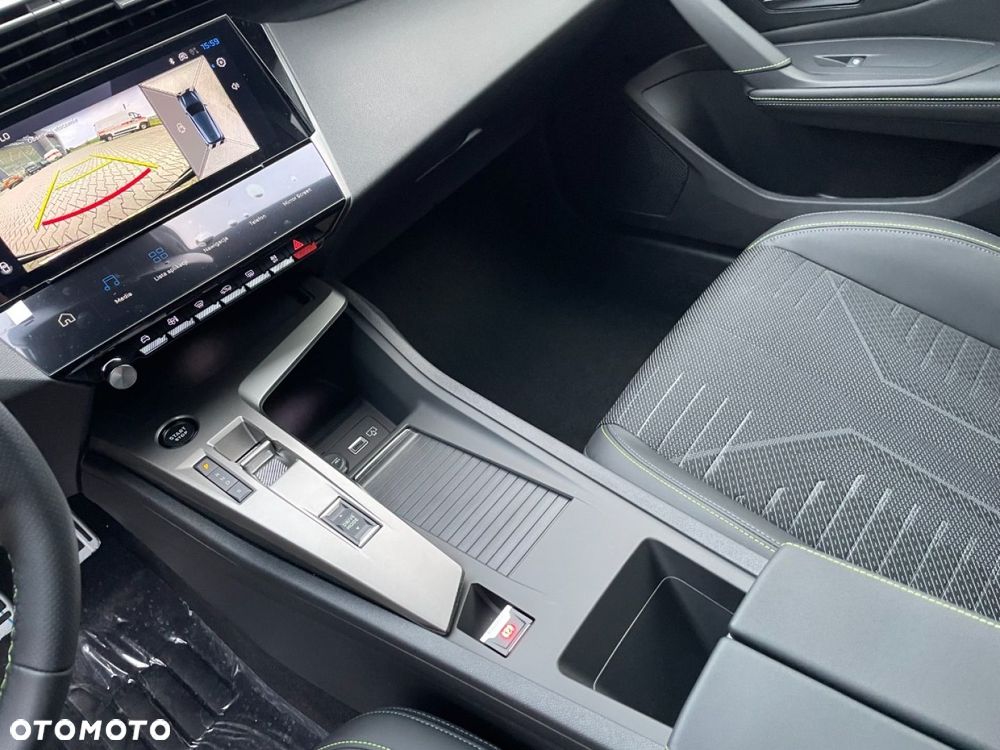 Peugeot 308 - 17