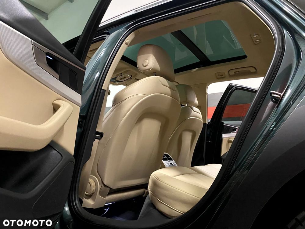 Audi A4 Allroad - 23