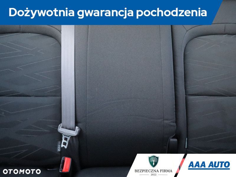 Kia Ceed - 12