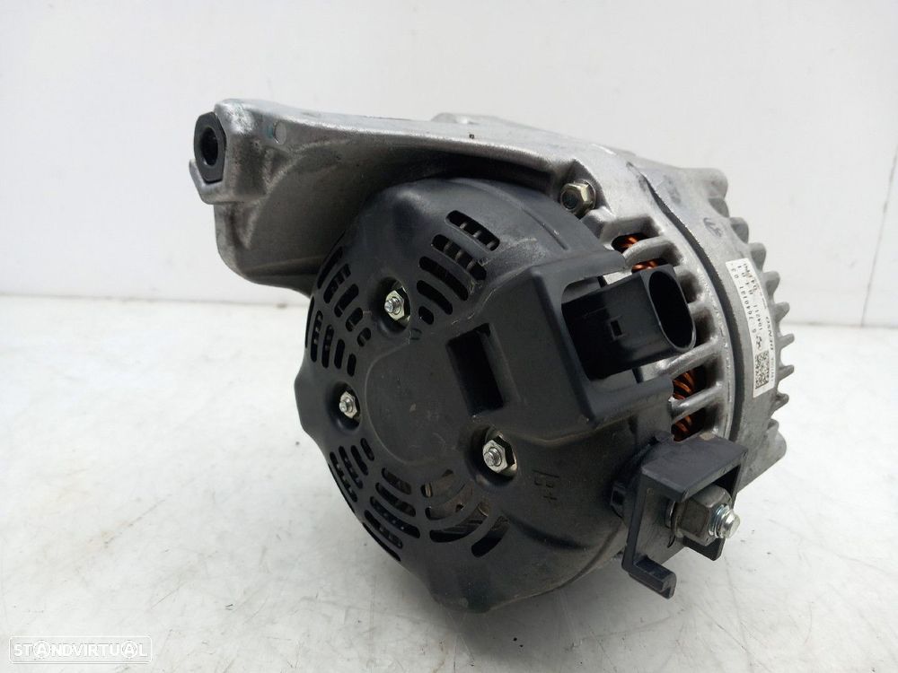 Alternador BMW X1 (F48) - 3