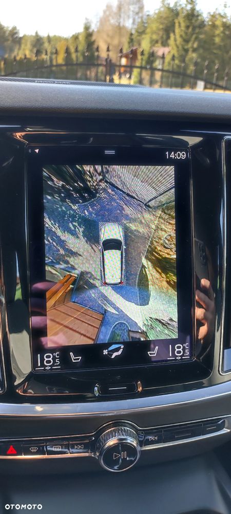 Volvo V60 Cross Country - 38