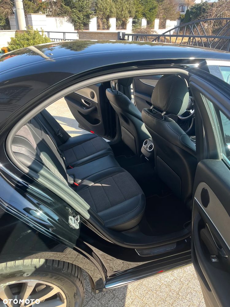 Mercedes-Benz Klasa E - 6