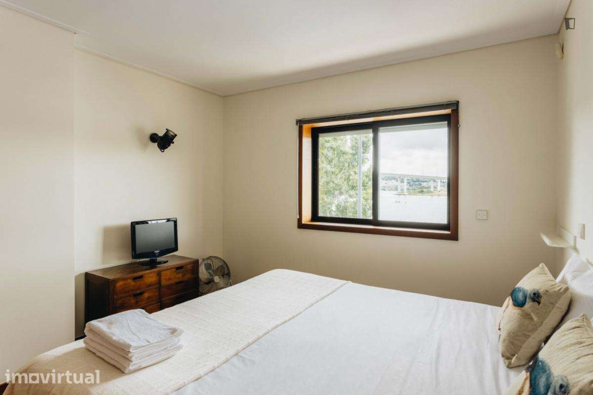 Apartamento com 2 quartos - localizado em Bonfim Porto - Grande imagem: 5/24