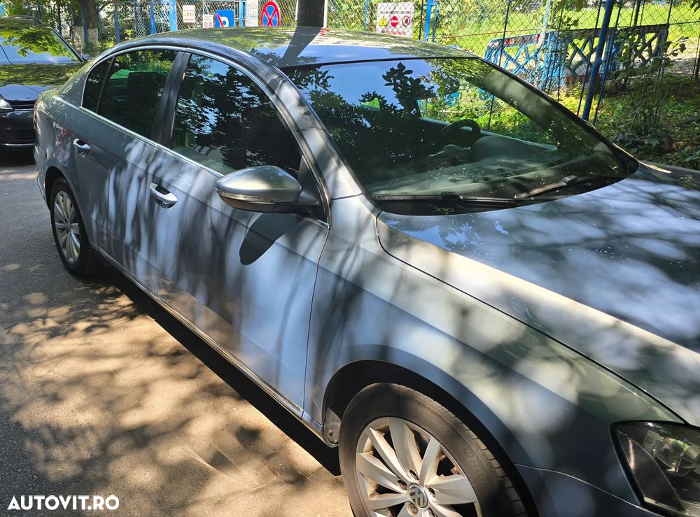 Volkswagen Passat 1.6 TDI BlueMotion Technology Comfortline - 2
