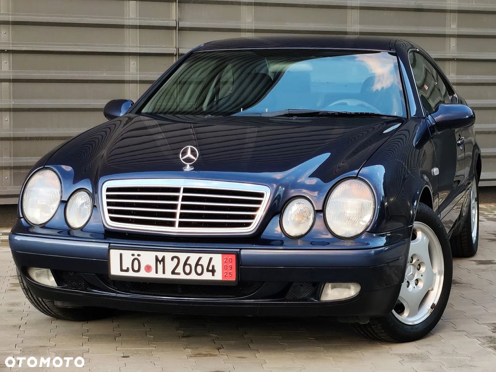 Mercedes-Benz CLK - 2