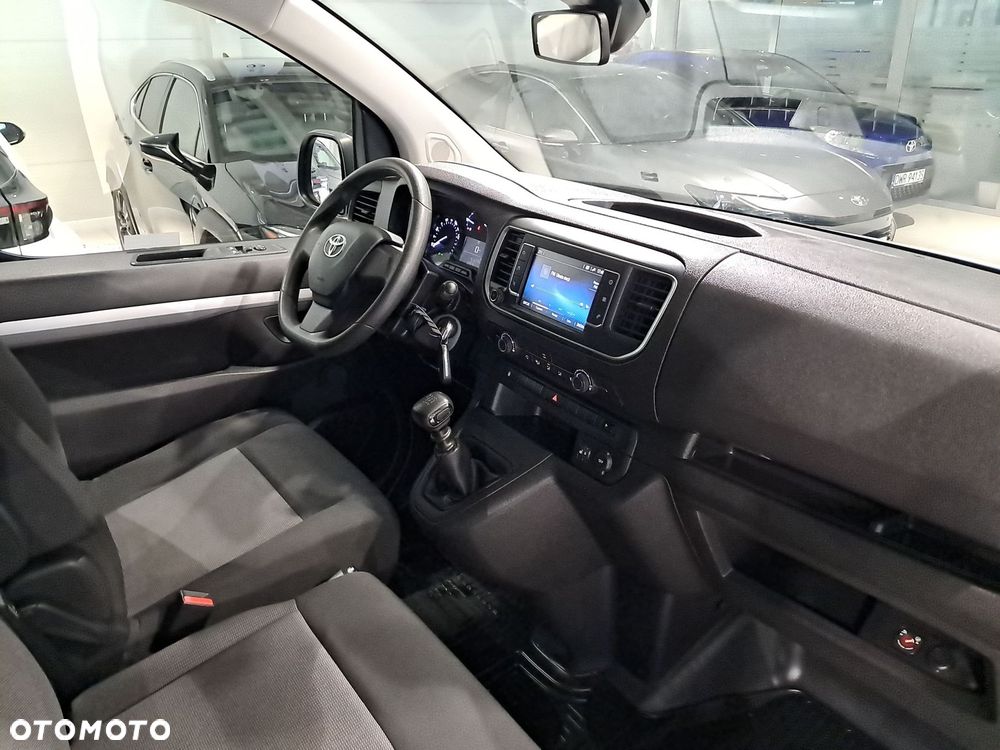 Toyota PROACE - 10
