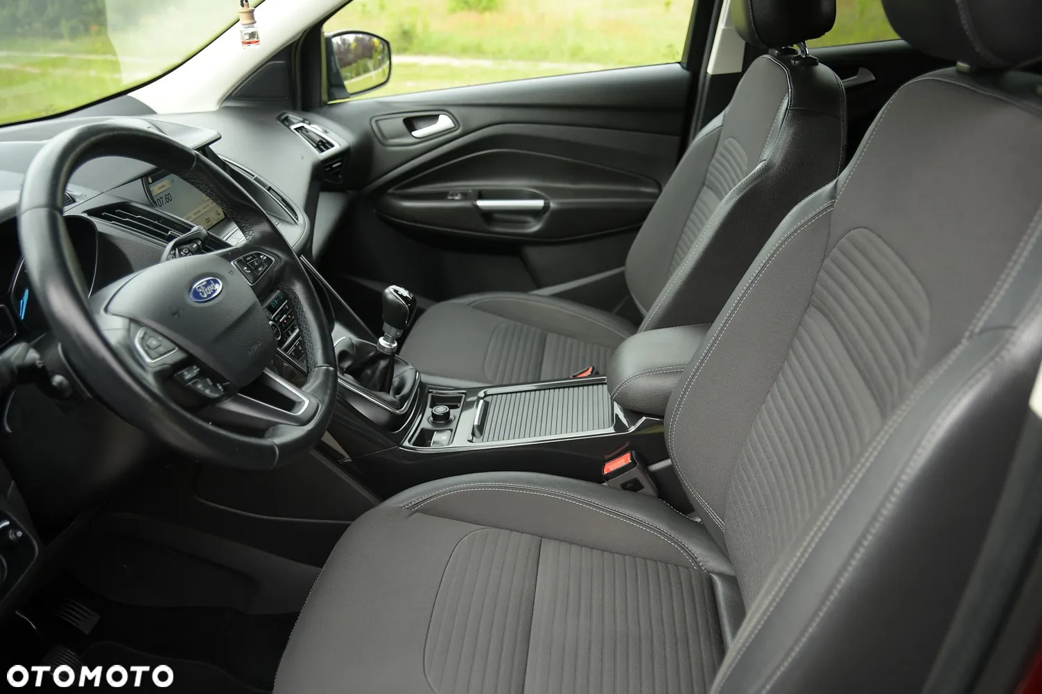 Ford Kuga 2.0 TDCi 4WD Titanium Plus - 26