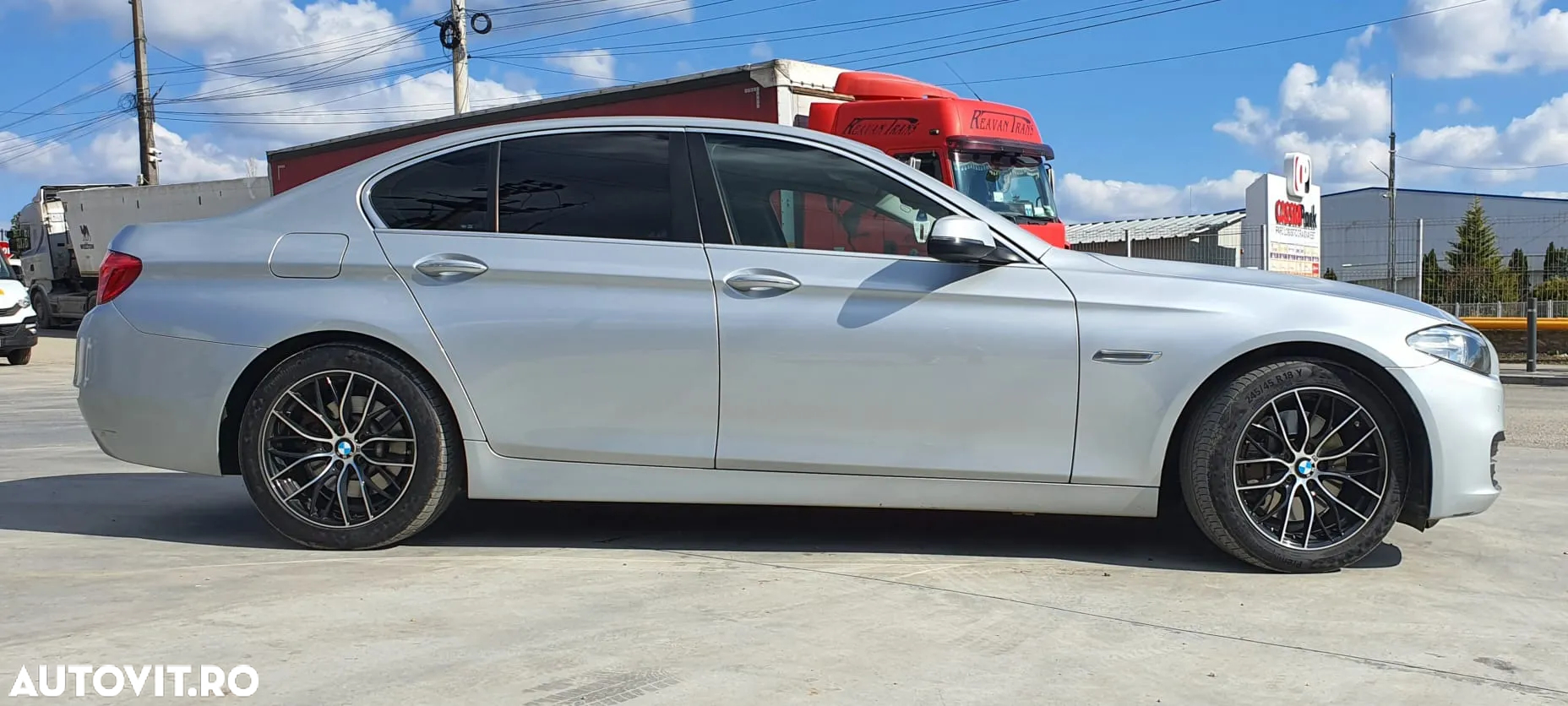 BMW Seria 5 - 23